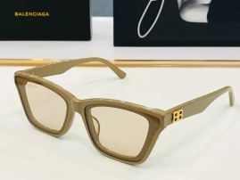 Picture of Balenciga Sunglasses _SKUfw56894845fw